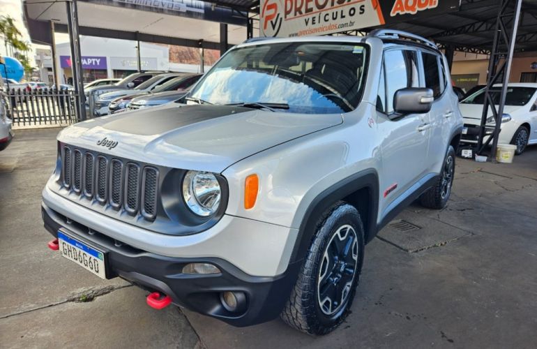 Jeep Renegade 2.0 TDI Trailhawk 4WD (Aut) - Foto #9