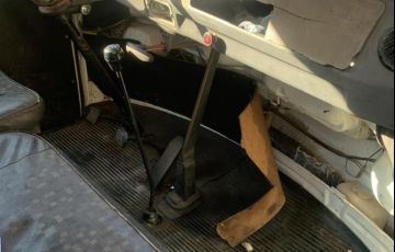 Volkswagen Kombi Standard 1.6 - Foto #7