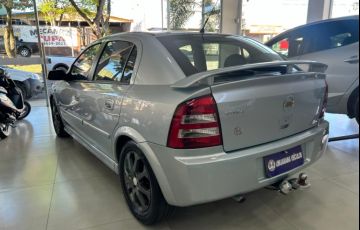 Chevrolet Astra Hatch Advantage 2.0 (Flex) - Foto #4