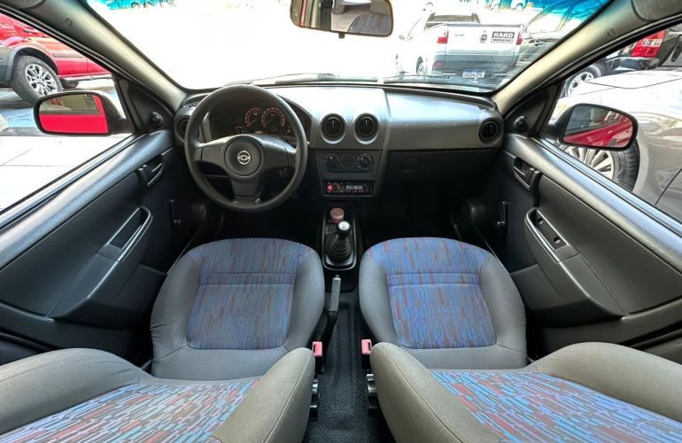 Chevrolet Celta 1.0 MPFi Life 8v - Foto #9