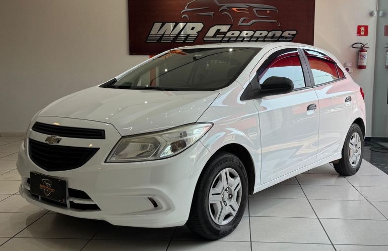 Chevrolet Onix 1.0 MPFi LS 8v - Foto #2
