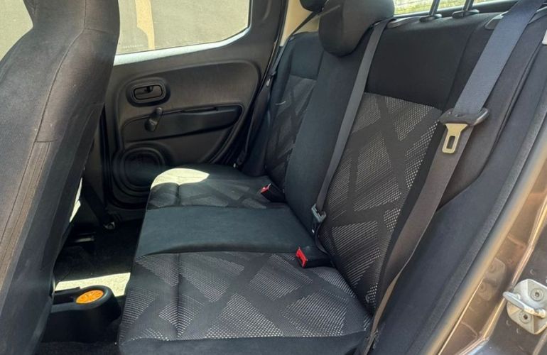 Fiat Mobi 1.0 8V Evo Like - Foto #1