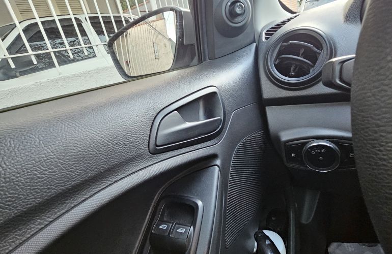Ford Ka 1.0 SE Plus - Foto #2