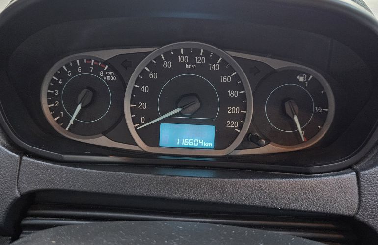Ford Ka 1.0 SE Plus - Foto #5