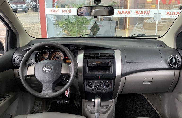 Nissan Livina 1.8 16V (flex) (aut) - Foto #5