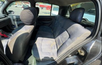 Renault Clio 1.0 RN 16v - Foto #8