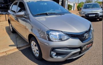 Toyota Etios 1.5 X Sedan 16v - Foto #5