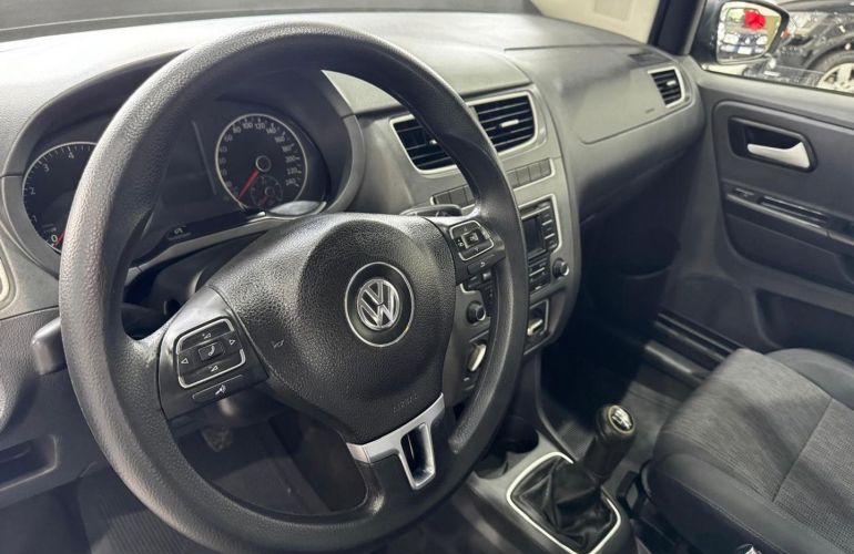 Volkswagen Fox 1.6 Mi 8V Flex 4p Manual - Foto #7