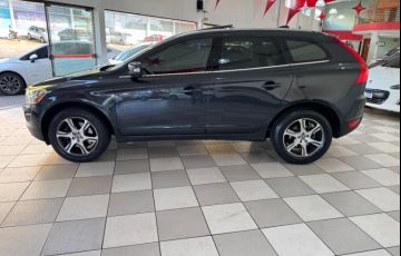 Volvo XC60 2.0T R-Design - Foto #4