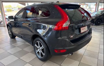 Volvo XC60 2.0T R-Design - Foto #5