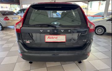 Volvo XC60 2.0T R-Design - Foto #6