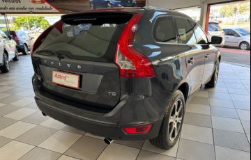 Volvo XC60 2.0T R-Design - Foto #7