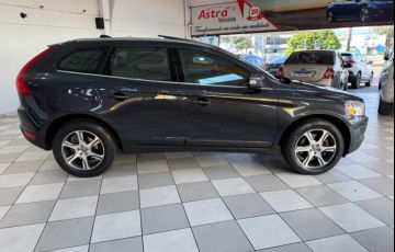 Volvo XC60 2.0T R-Design - Foto #8