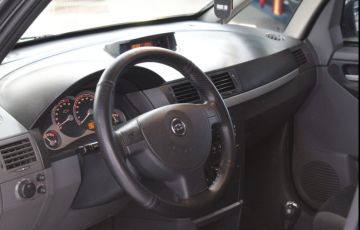 Chevrolet Meriva 1.4 MPFi Maxx 8V Econo.flex - Foto #3