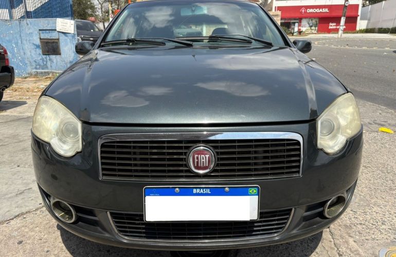 Fiat Palio 1.4 MPi Elx 8v - Foto #1