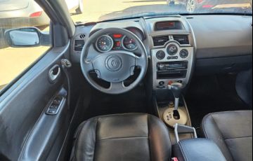 Renault Mégane Sedan Dynamique 2.0 16V (aut) - Foto #3