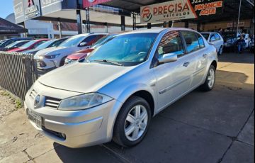 Renault Mégane Sedan Dynamique 2.0 16V (aut) - Foto #9