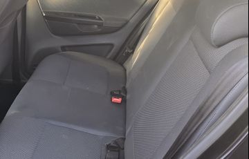 Volkswagen Fox 1.6 VHT I-Motion (Flex) - Foto #5