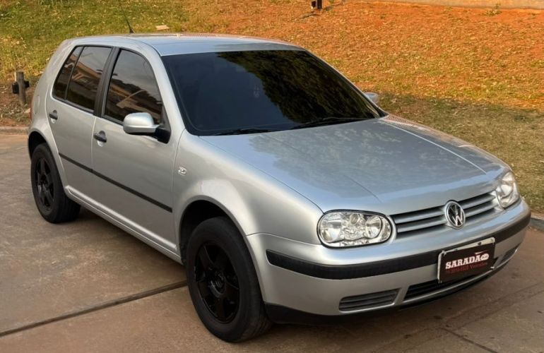 Volkswagen Golf 1.6 Mi 8v - Foto #3