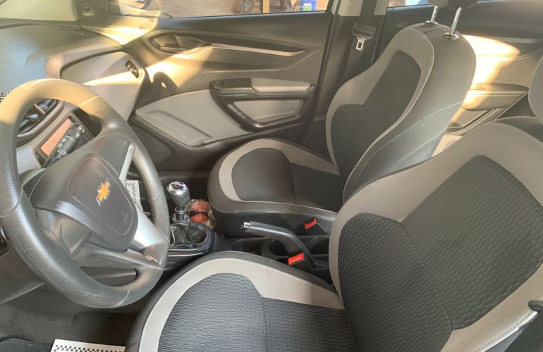 Chevrolet Onix 1.0 LT SPE/4 - Foto #3