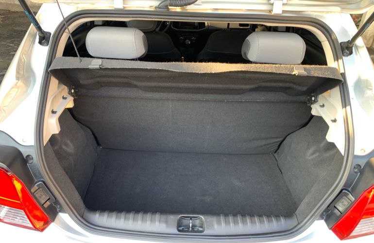 Chevrolet Onix 1.0 LT SPE/4 - Foto #4