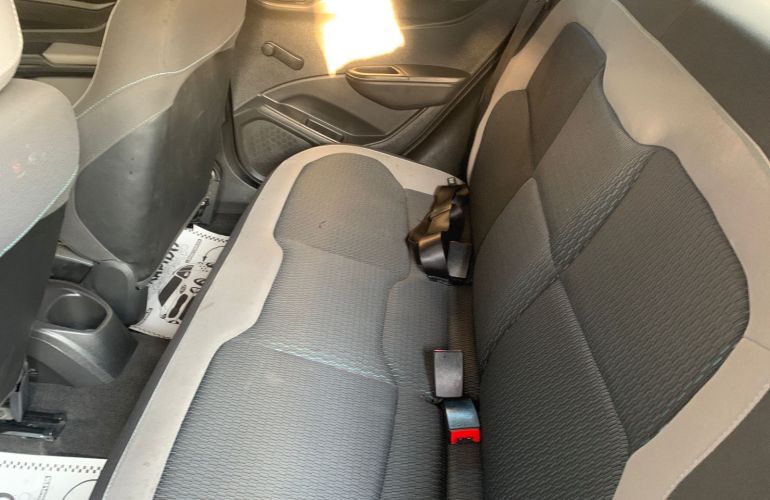 Chevrolet Onix 1.0 LT SPE/4 - Foto #9