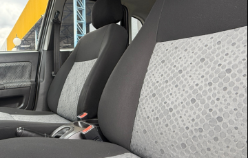 Ford Fiesta Hatch 1.6 (Flex) - Foto #6