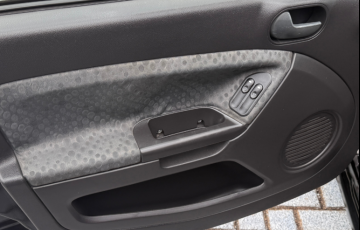 Ford Fiesta Hatch 1.6 (Flex) - Foto #8