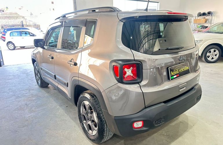Jeep Renegade 1.8 16V Flex Sport 4p Manual - Foto #5