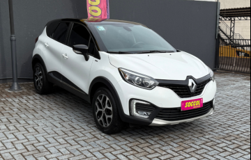 Renault Captur 1.6 Intense CVT