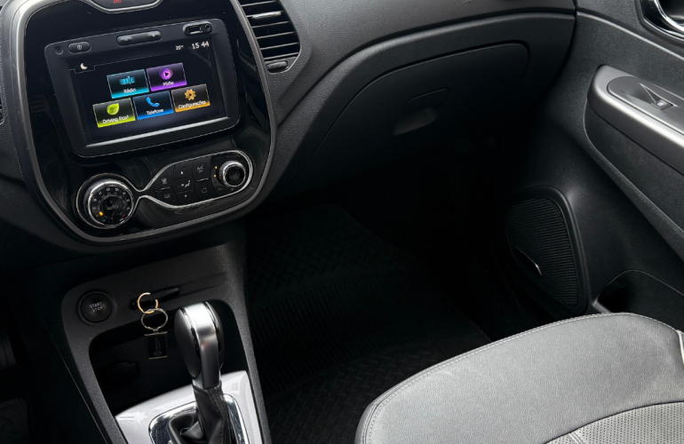 Renault Captur 1.6 Intense CVT - Foto #5