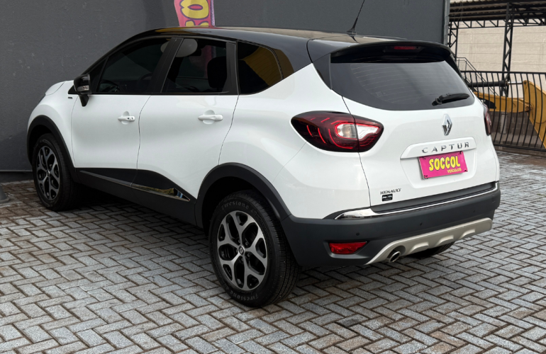 Renault Captur 1.6 Intense CVT - Foto #9