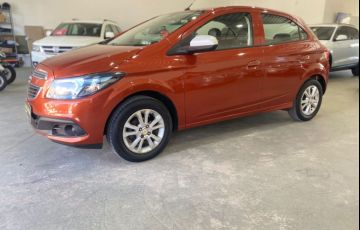 Chevrolet Onix 1.0 MPFi Lollapalooza 8V Flex 4p Manual