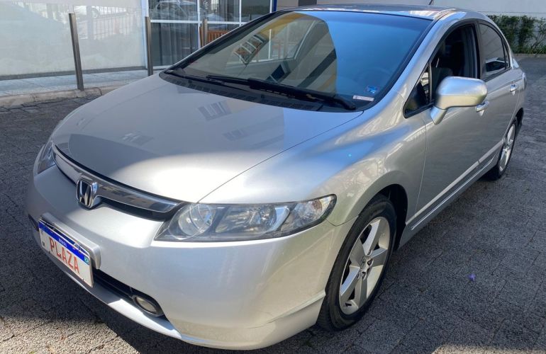Honda Civic 1.8 LXS 16v - Foto #1