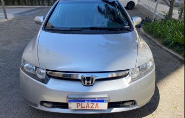 Honda Civic 1.8 LXS 16v - Foto #2