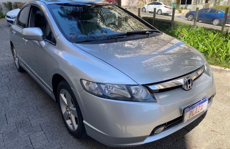 Honda Civic 1.8 LXS 16v - Foto #3