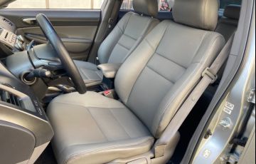 Honda Civic 1.8 LXS 16v - Foto #9