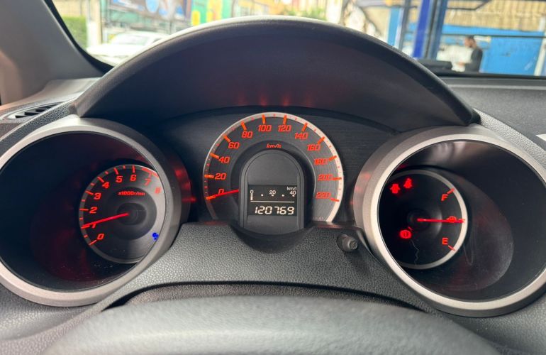 Honda New Fit EX 1.5 16V (flex) - Foto #5