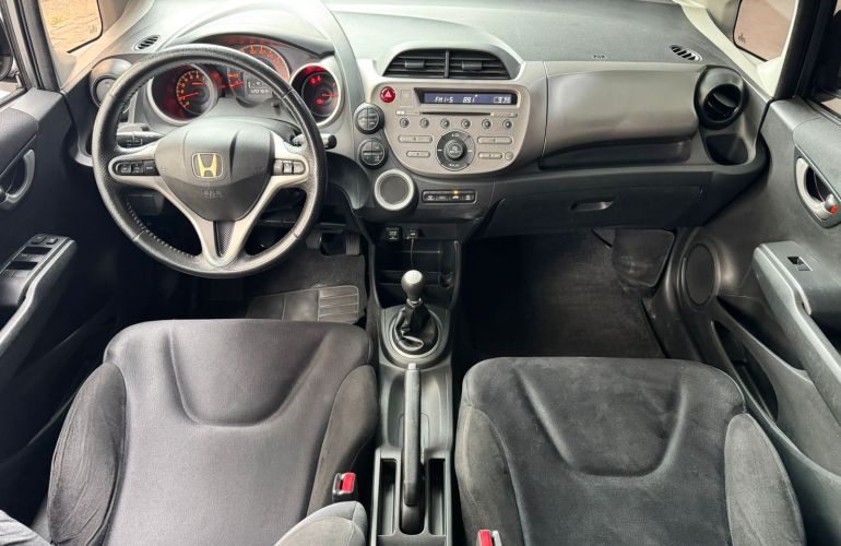 Honda New Fit EX 1.5 16V (flex) - Foto #7