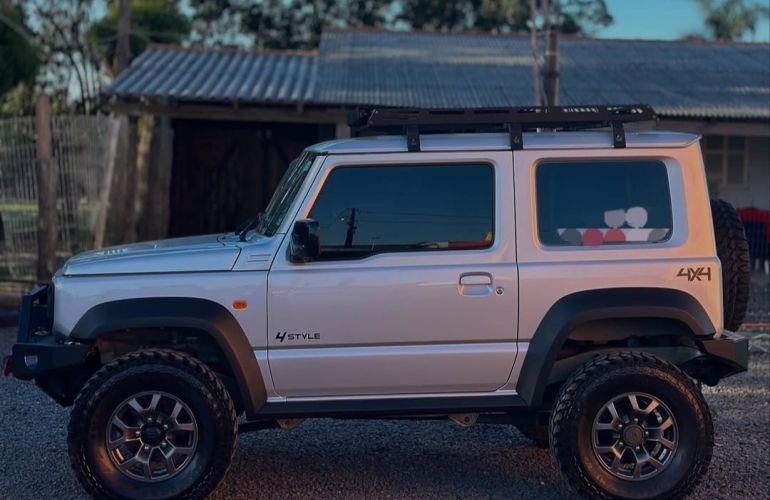 Suzuki Jimny Sierra 1.5 4STYLE 4WD (Aut) - Foto #5