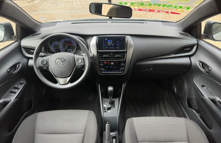 Toyota Yaris 1.5 16V Xl Multidrive - Foto #7