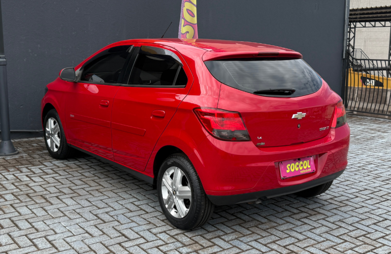 Chevrolet Onix 1.4 LT SPE/4 - Foto #10