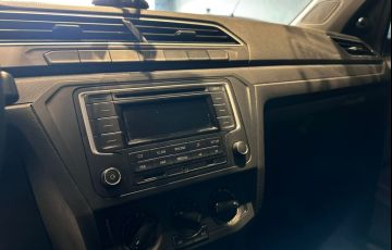 Volkswagen Voyage 1.0 12v MPi Totalflex 4p Manual - Foto #7