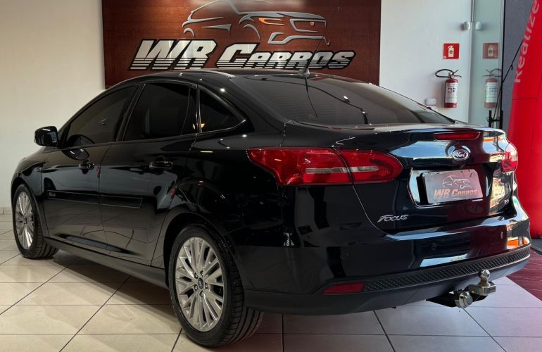 Ford Focus 2.0 SE Plus 16v - Foto #3