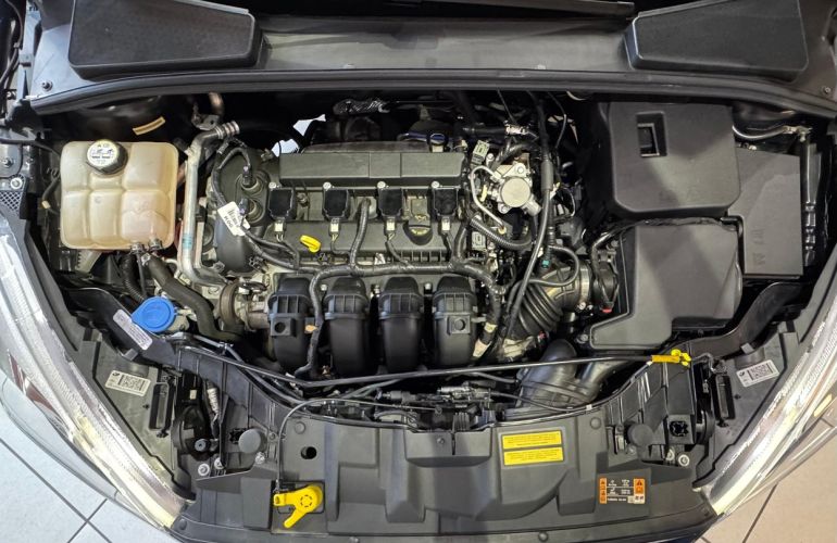 Ford Focus 2.0 SE Plus 16v - Foto #8