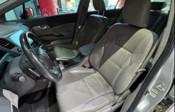 Honda Civic 2.0 LXR 16v - Foto #6