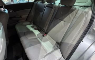 Honda Civic 2.0 LXR 16v - Foto #7