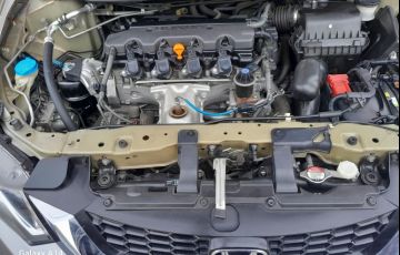 Honda Civic 2.0 LXR 16v - Foto #4