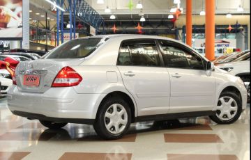 Nissan Tiida 1.8 Sedan 16v - Foto #2