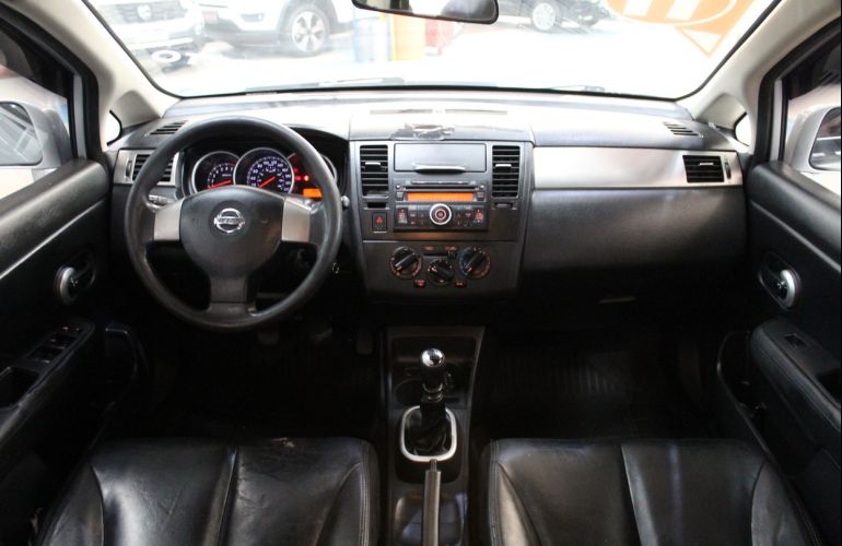 Nissan Tiida 1.8 Sedan 16v - Foto #4